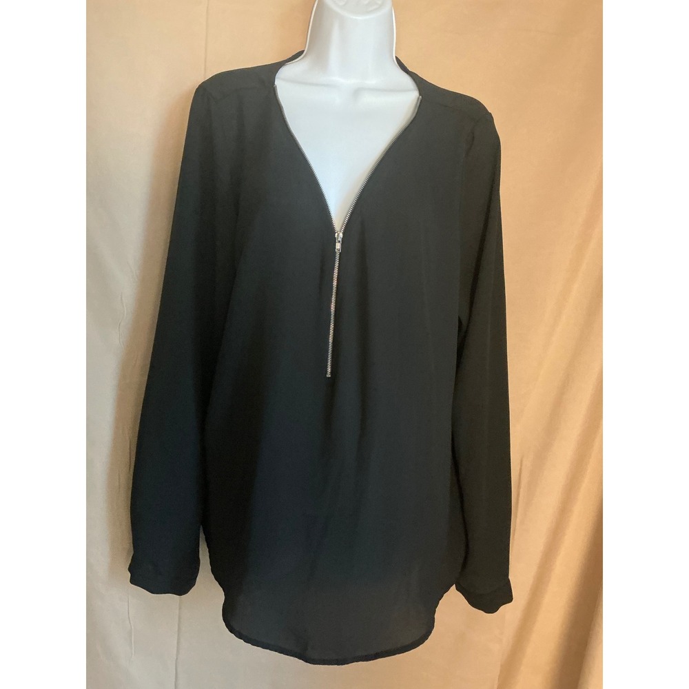 Forever 21 Plus Size 2X Black Blouse Excellent Half Zip V-Neck Long Sleeve Top